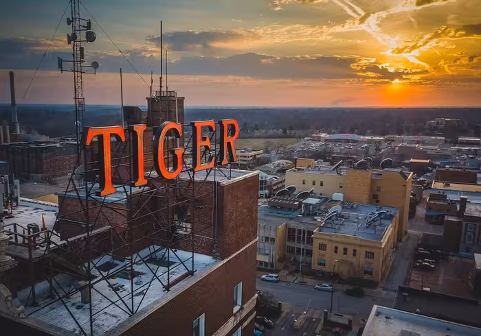 The Tiger Hotel Sign